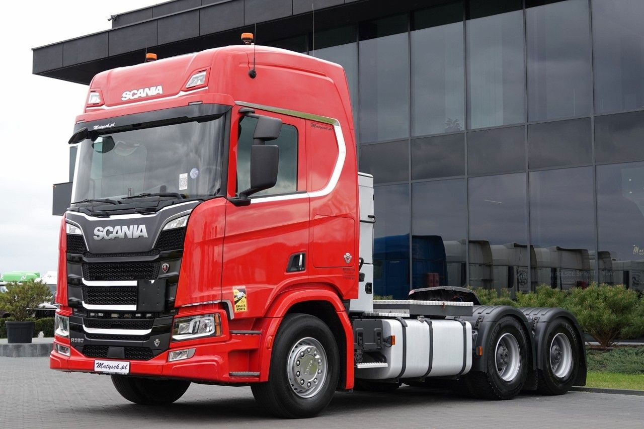 Scania R 580 / V8 / 6x4 / DMC: 150.000 KG / I-PARK COO Scania R 580 / V8 / 6x4 / DMC: 150.000 KG / I-PARK COO - Tractor: foto 4 Scania R 580 / V8 / 6x4 / DMC: 150.000 KG / I-PARK COO Scania R 580 / V8 / 6x4 / DMC: 150.000 KG / I-PARK COO - Tractor: foto 4
