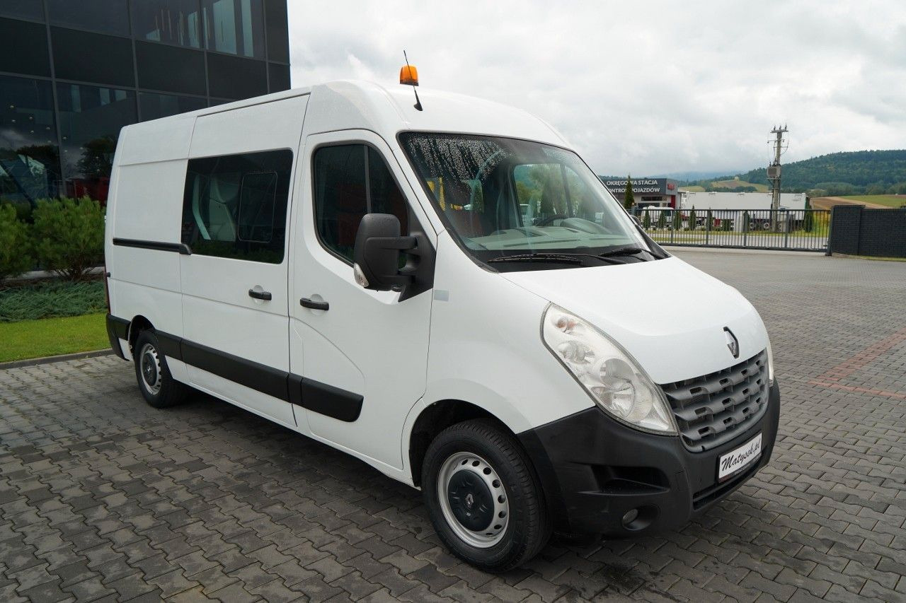 Renault MASTER / MANUAL / DMC 3500KG / 6 MIEJSC / SPROW - Veículo comercial: foto 2 Renault MASTER / MANUAL / DMC 3500KG / 6 MIEJSC / SPROW - Veículo comercial: foto 2