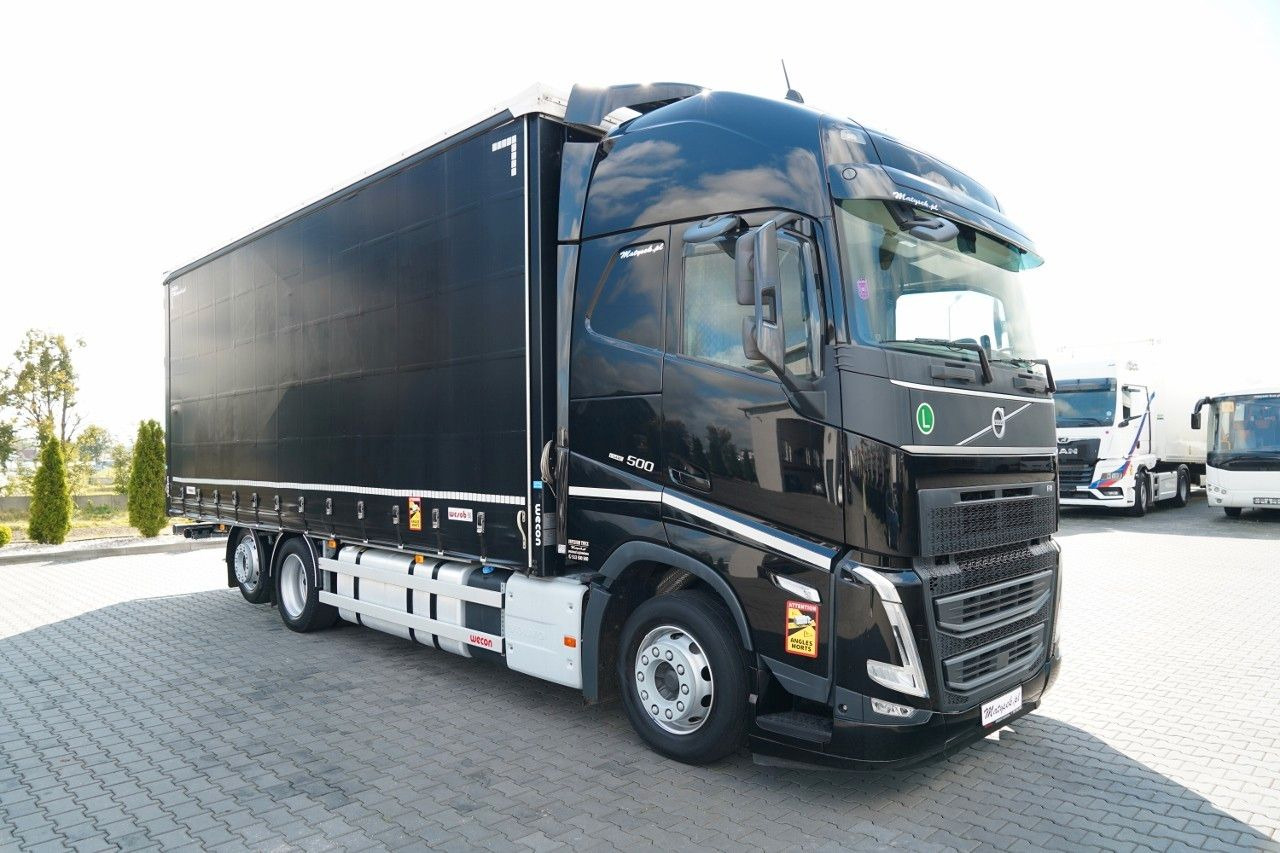 Volvo FH 500 / I-SAVE / TANDEM PRZEJAZDOWY / 2023 / K - Caminhão com lona: foto 2 Volvo FH 500 / I-SAVE / TANDEM PRZEJAZDOWY / 2023 / K - Caminhão com lona: foto 2