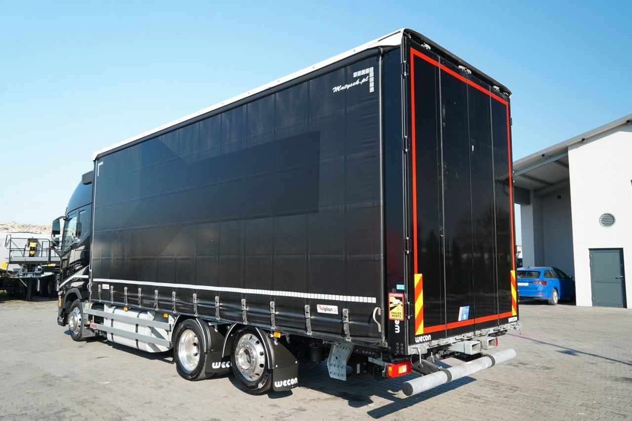 Volvo FH 500 / MEGA / ZESTAW TANDEM PRZEJAZDOWY 120 M3 - Caminhão com lona: foto 4 Volvo FH 500 / MEGA / ZESTAW TANDEM PRZEJAZDOWY 120 M3 - Caminhão com lona: foto 4