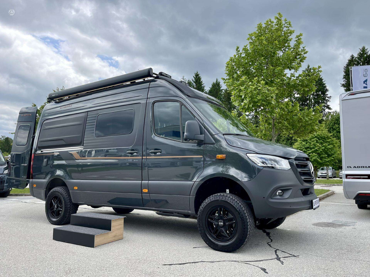 Adria Super Twin - Campervan: foto 5 Adria Super Twin - Campervan: foto 5