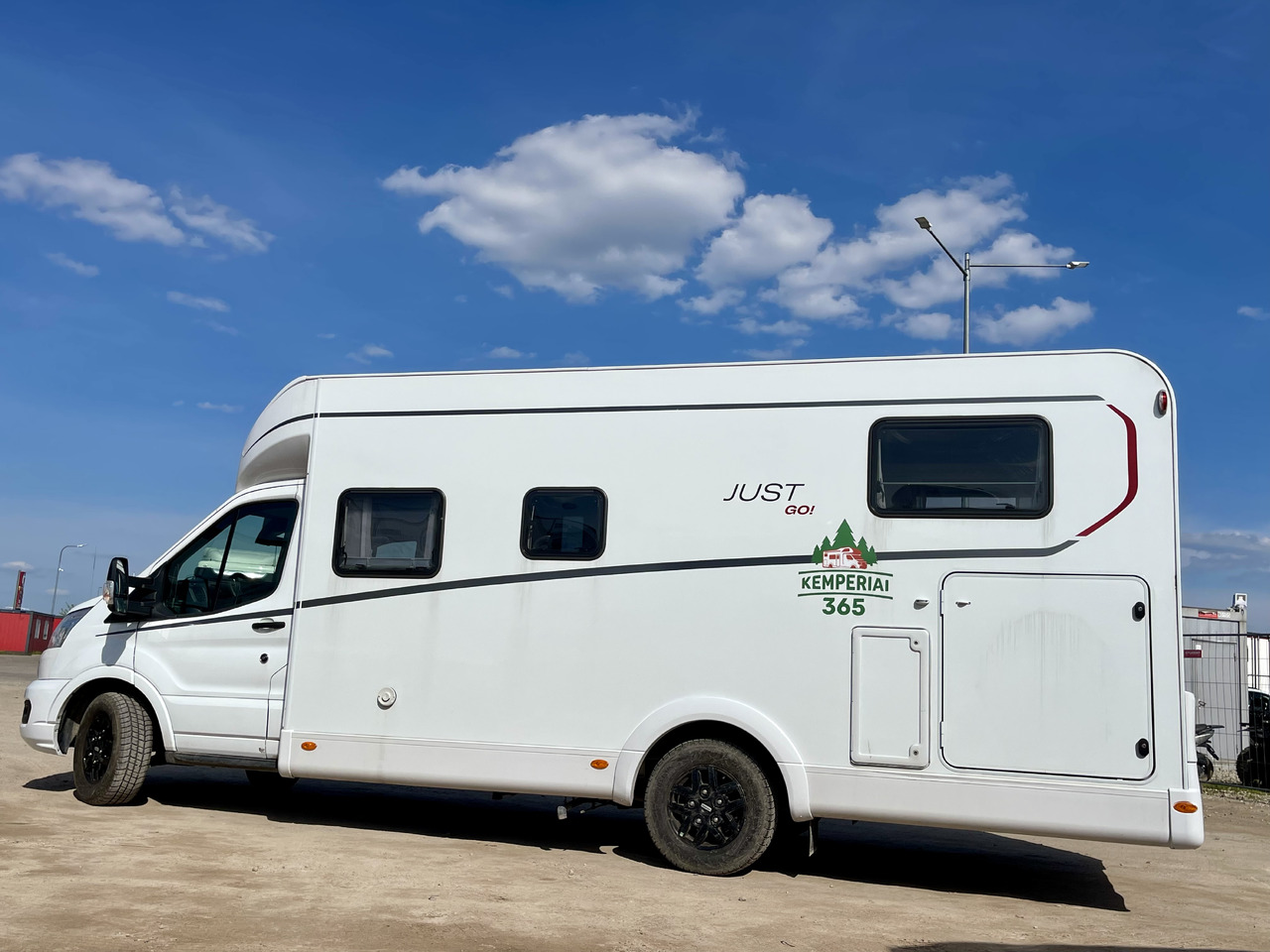 DETHLEFFS Just Go T7055 EB - Autocaravana perfilada: foto 2 DETHLEFFS Just Go T7055 EB - Autocaravana perfilada: foto 2