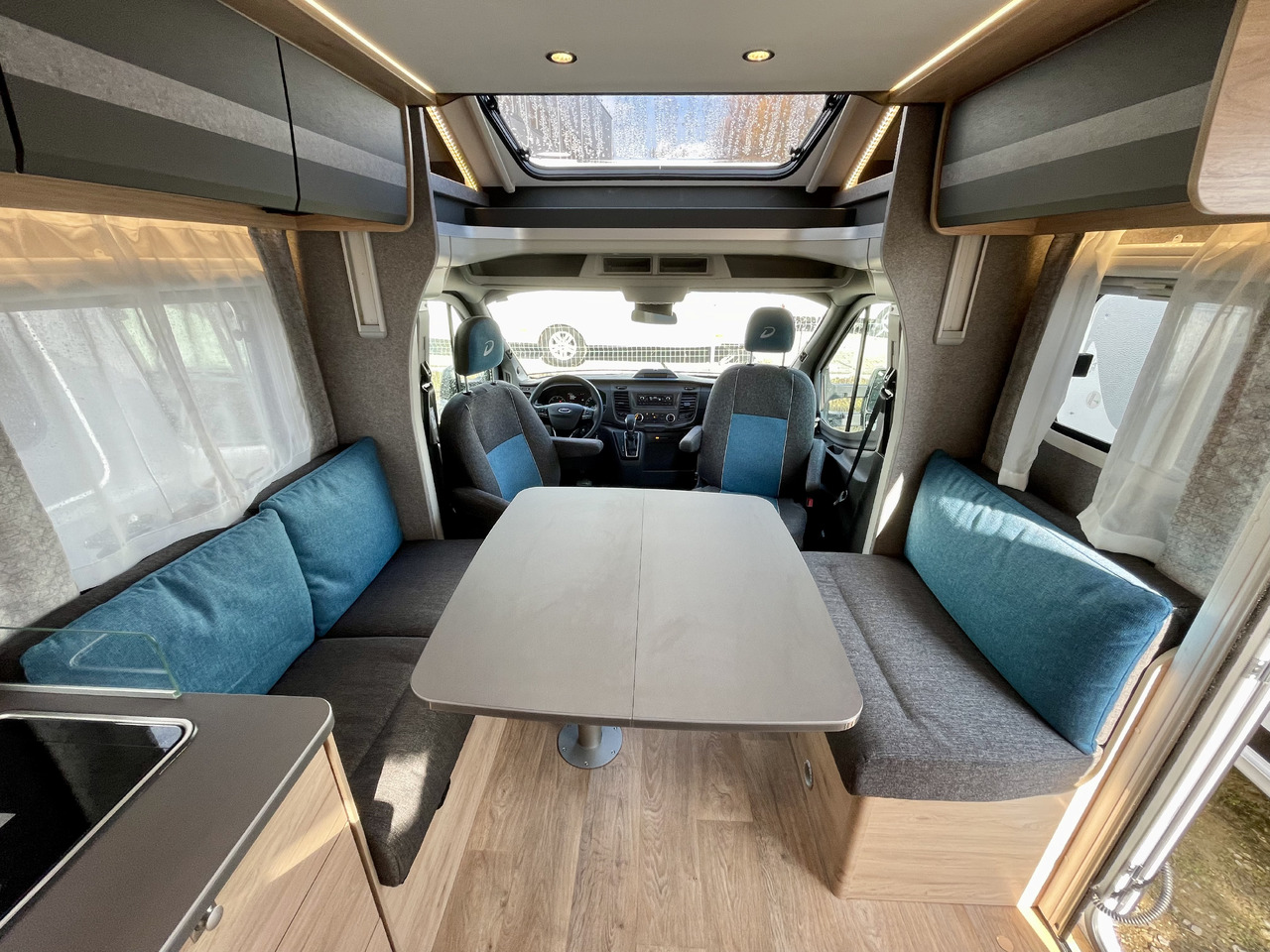 Dethleffs Just Go T7055 EBL - Autocaravana perfilada: foto 4 Dethleffs Just Go T7055 EBL - Autocaravana perfilada: foto 4
