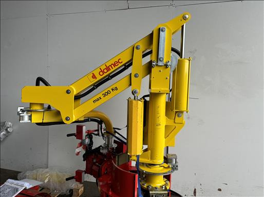 Dalmec PMC Barrel drum lifter - Equipamento de processamento de alimentos: foto 3 Dalmec PMC Barrel drum lifter - Equipamento de processamento de alimentos: foto 3
