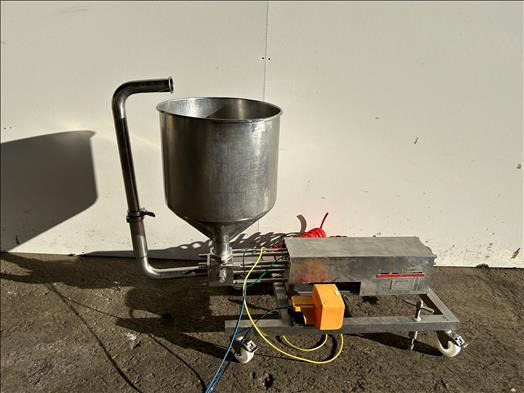 Winyard Midi MKII Depositor - Equipamento de processamento de alimentos: foto 3 Winyard Midi MKII Depositor - Equipamento de processamento de alimentos: foto 3