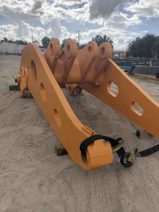 CAT 994D / 994F - Lança de Lança: foto 1 CAT 994D / 994F - Lança de Lança: foto 1