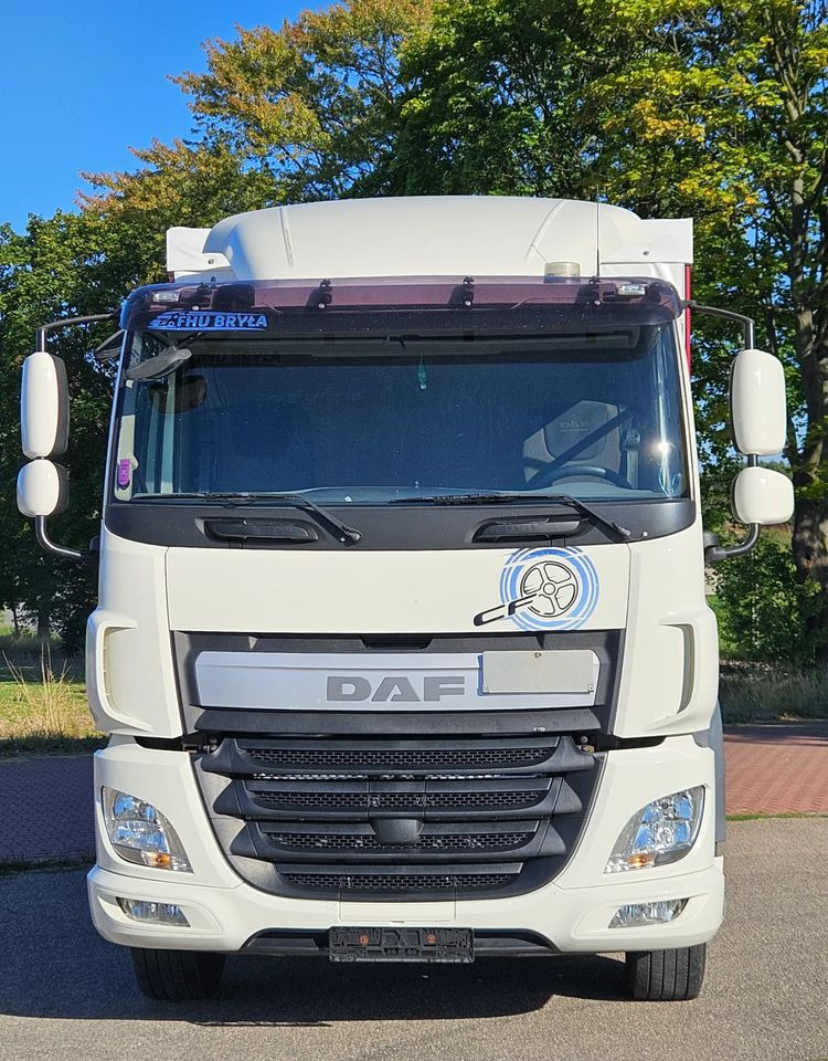 DAF CF370/410/BURTO-FIRANKA/RETARDER/WINDA/OŚ SKRĘTNA-PODNOSZONA/E6/SPROWADZONY/20PALET/BURTO-FIRANKA - Caminhão com lona: foto 3 DAF CF370/410/BURTO-FIRANKA/RETARDER/WINDA/OŚ SKRĘTNA-PODNOSZONA/E6/SPROWADZONY/20PALET/BURTO-FIRANKA - Caminhão com lona: foto 3