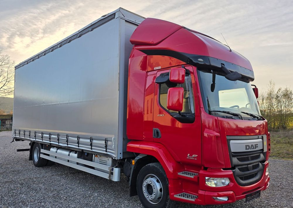 DAF LF 290 / WINDA / 16TON DMC / 3M WYSOKOŚĆ / JUMBO / FIRANKA / SYPIALKA / AUTOMAT / JEDEN WŁAŚCICIE / EURO 6 / 2017/ SPROWADZONY / 19 PALET / DUŻA ŁADOWNOŚĆ / - Caminhão com lona: foto 1 DAF LF 290 / WINDA / 16TON DMC / 3M WYSOKOŚĆ / JUMBO / FIRANKA / SYPIALKA / AUTOMAT / JEDEN WŁAŚCICIE / EURO 6 / 2017/ SPROWADZONY / 19 PALET / DUŻA ŁADOWNOŚĆ / - Caminhão com lona: foto 1