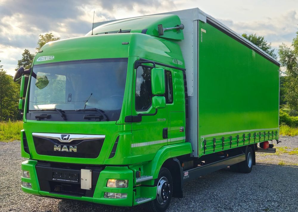 MAN TGL12.250/E6/20PALET/10.2018/SERWISOWANY/NISKI PRZEBIEG/WINDA/FIRANKA//JAK NOWY/SERWISOWANY - Caminhão com lona: foto 2 MAN TGL12.250/E6/20PALET/10.2018/SERWISOWANY/NISKI PRZEBIEG/WINDA/FIRANKA//JAK NOWY/SERWISOWANY - Caminhão com lona: foto 2