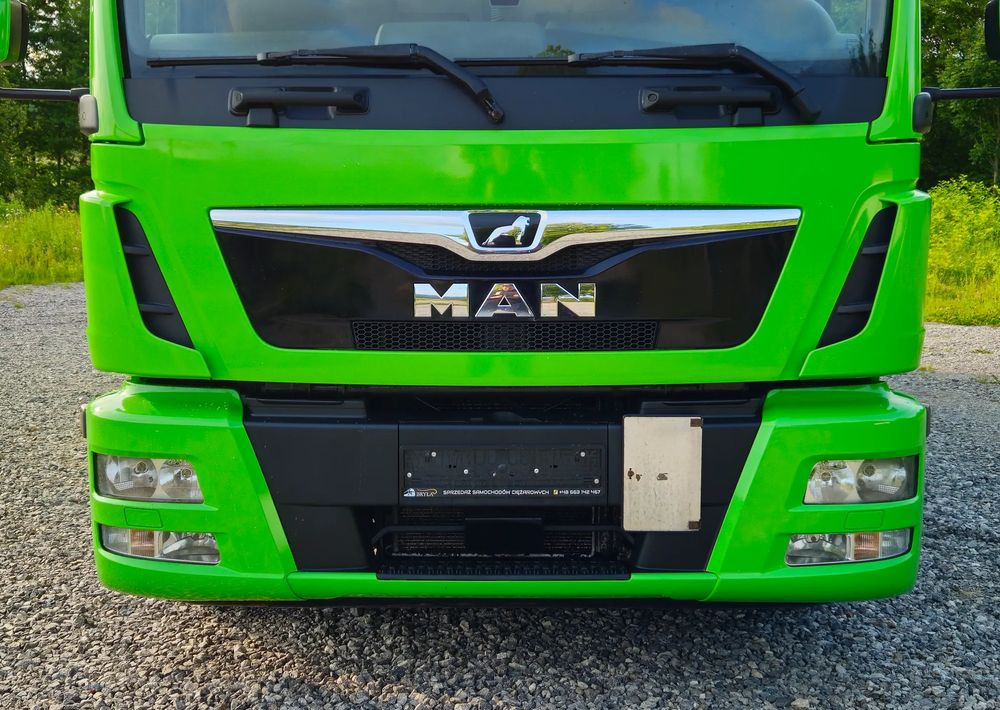 MAN TGL12.250/E6/20PALET/10.2018/SERWISOWANY/NISKI PRZEBIEG/WINDA/FIRANKA//JAK NOWY/SERWISOWANY - Caminhão com lona: foto 5 MAN TGL12.250/E6/20PALET/10.2018/SERWISOWANY/NISKI PRZEBIEG/WINDA/FIRANKA//JAK NOWY/SERWISOWANY - Caminhão com lona: foto 5