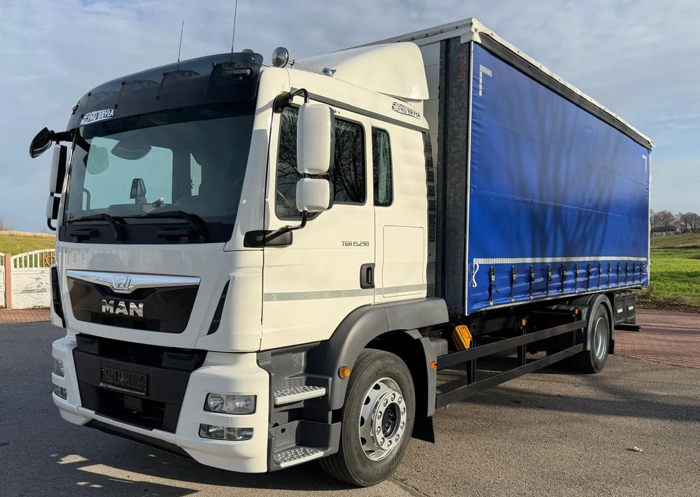 MAN TGM 15.290 / FIRANKA / 2016R / KLIMA POSTOJOWA /SPROWADZONY/ 8T ŁADOWNOŚĆ / 17 PALET / E6 / WINDA / - Caminhão com lona: foto 1 MAN TGM 15.290 / FIRANKA / 2016R / KLIMA POSTOJOWA /SPROWADZONY/ 8T ŁADOWNOŚĆ / 17 PALET / E6 / WINDA / - Caminhão com lona: foto 1
