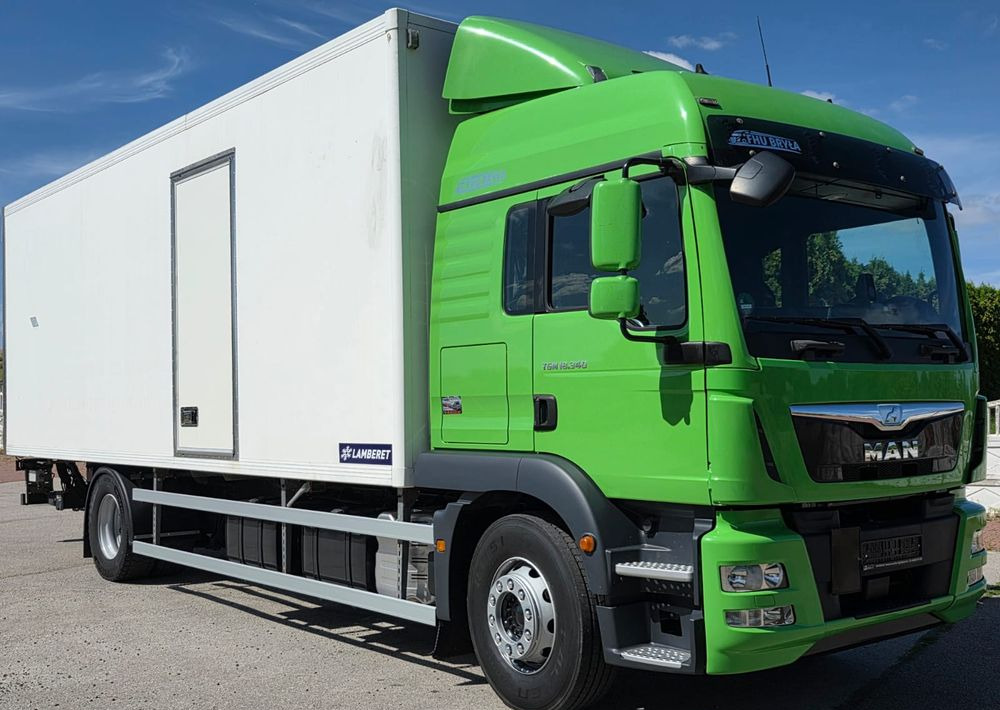 MAN TGM 18.340 / 18.290 / 15.290 / IZOTERMA / WINDA / 19PALET /E6 / SPROWADZONY / AUTOMAT / SYPIALKA / PIERWSZY WŁAŚCICIEL / BOCZNE DRZWI / STAN BARDZO DOBRY - Caminhão frigorífico: foto 1 MAN TGM 18.340 / 18.290 / 15.290 / IZOTERMA / WINDA / 19PALET /E6 / SPROWADZONY / AUTOMAT / SYPIALKA / PIERWSZY WŁAŚCICIEL / BOCZNE DRZWI / STAN BARDZO DOBRY - Caminhão frigorífico: foto 1