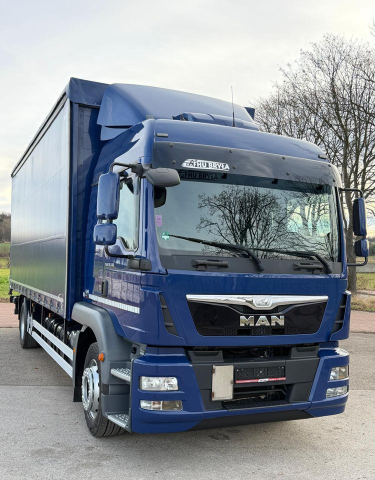 MAN TGM 18.340 / FIRANKA / SPROWADZONY / 9100 ŁADOWNOŚĆ / 18 PALET / E6 / WINDA / - Caminhão com lona: foto 3 MAN TGM 18.340 / FIRANKA / SPROWADZONY / 9100 ŁADOWNOŚĆ / 18 PALET / E6 / WINDA / - Caminhão com lona: foto 3