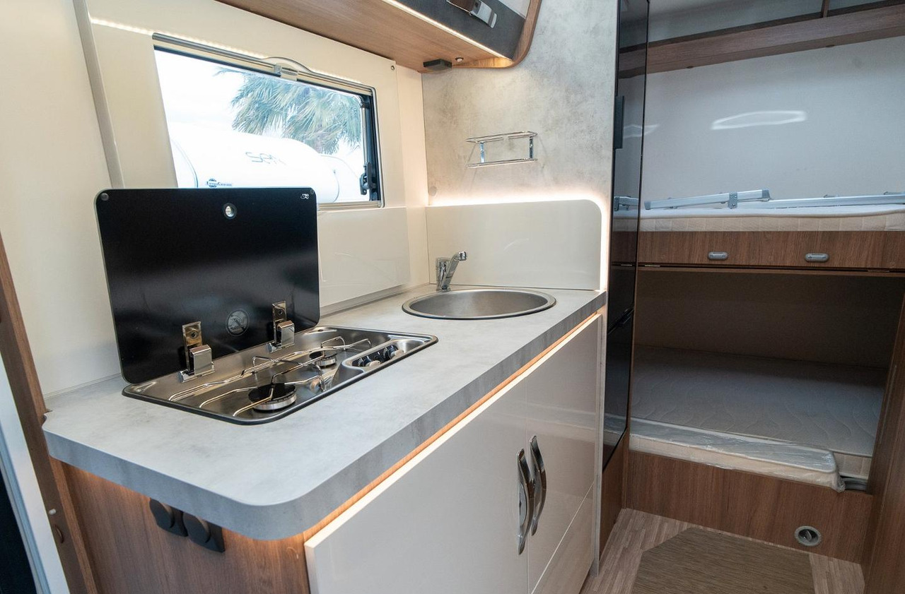 Autocaravana capucine Elnagh baron 20: foto 8