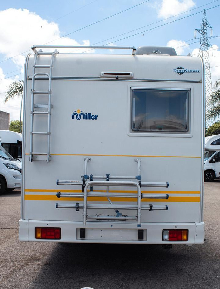 Miller texas - Autocaravana capucine: foto 4 Miller texas - Autocaravana capucine: foto 4