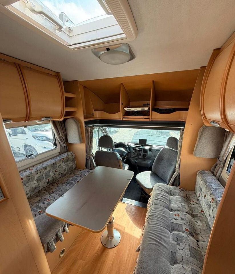 ROLLER TEAM GRANDUCA GARAGE P - Autocaravana perfilada: foto 5 ROLLER TEAM GRANDUCA GARAGE P - Autocaravana perfilada: foto 5