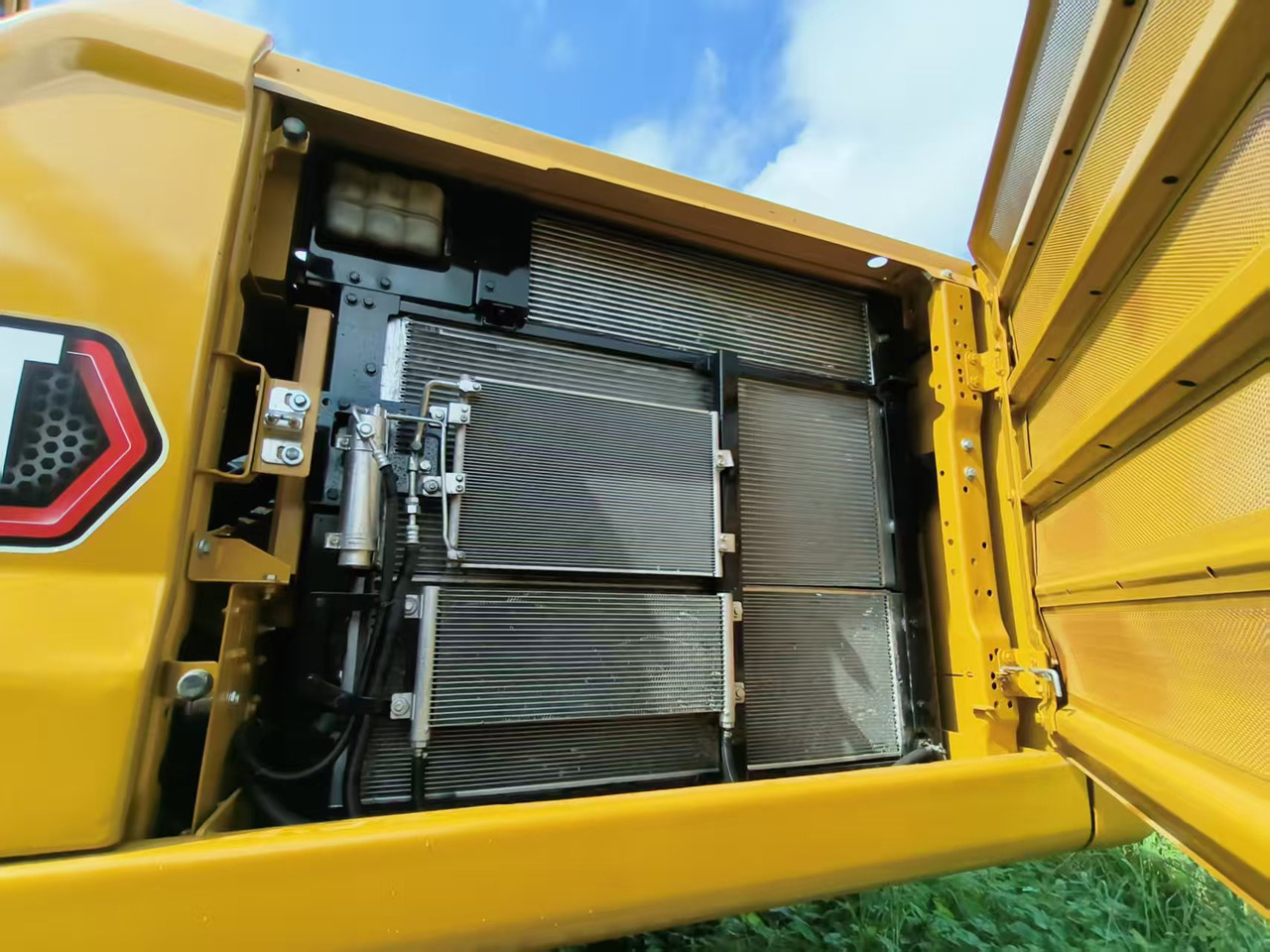 CATERPILLAR CAT336DL - Escavadora de rastos: foto 4 CATERPILLAR CAT336DL - Escavadora de rastos: foto 4