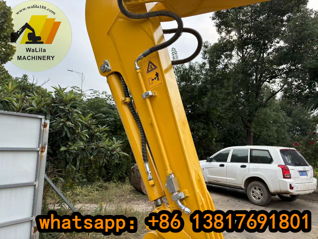 KOMATSU PC 55 MR-3 - Mini escavadeira: foto 4 KOMATSU PC 55 MR-3 - Mini escavadeira: foto 4