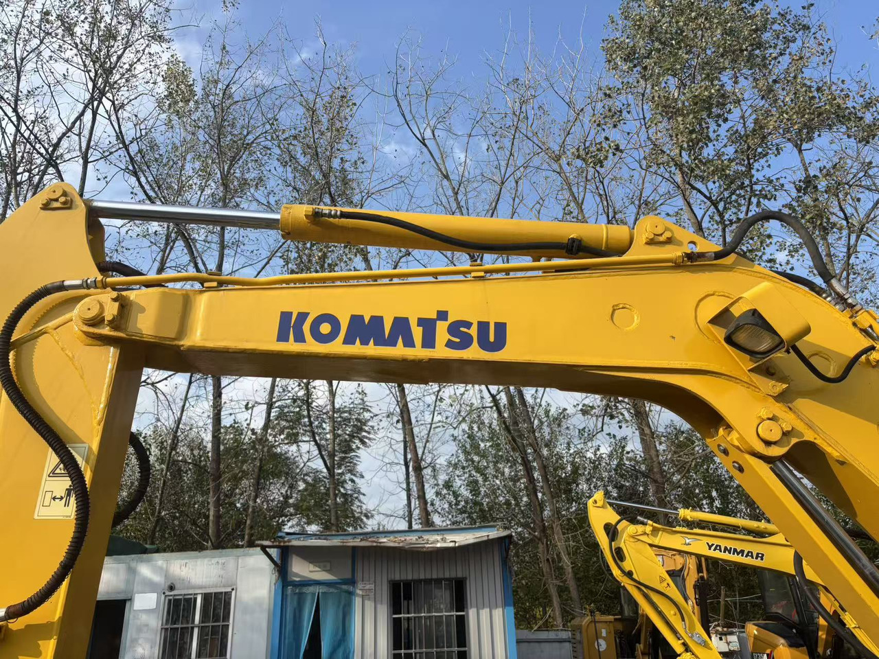 KOMATSU PC55MR-3 - Mini escavadeira: foto 5 KOMATSU PC55MR-3 - Mini escavadeira: foto 5