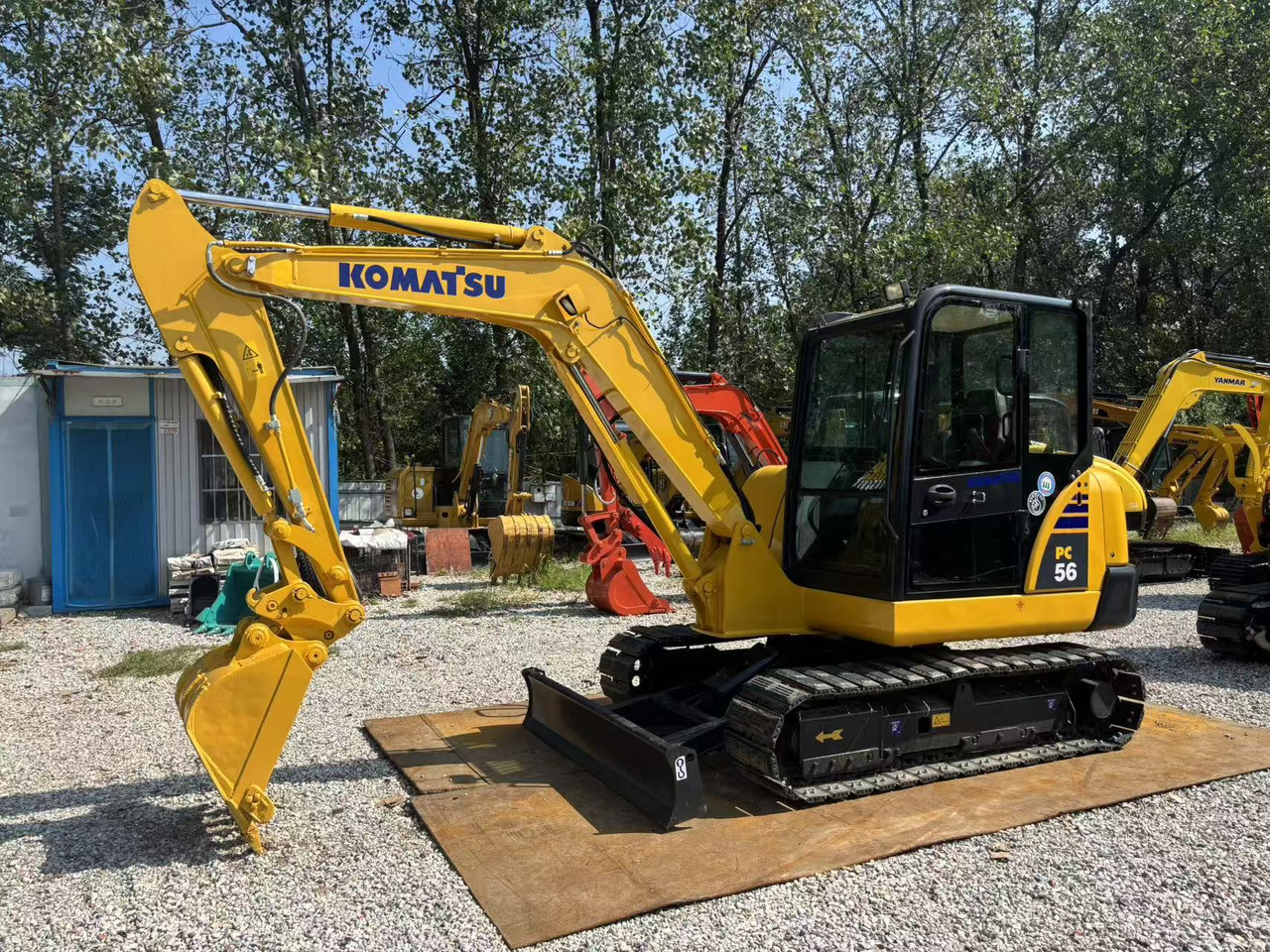 KOMATSU PC56 - Mini escavadeira: foto 2 KOMATSU PC56 - Mini escavadeira: foto 2