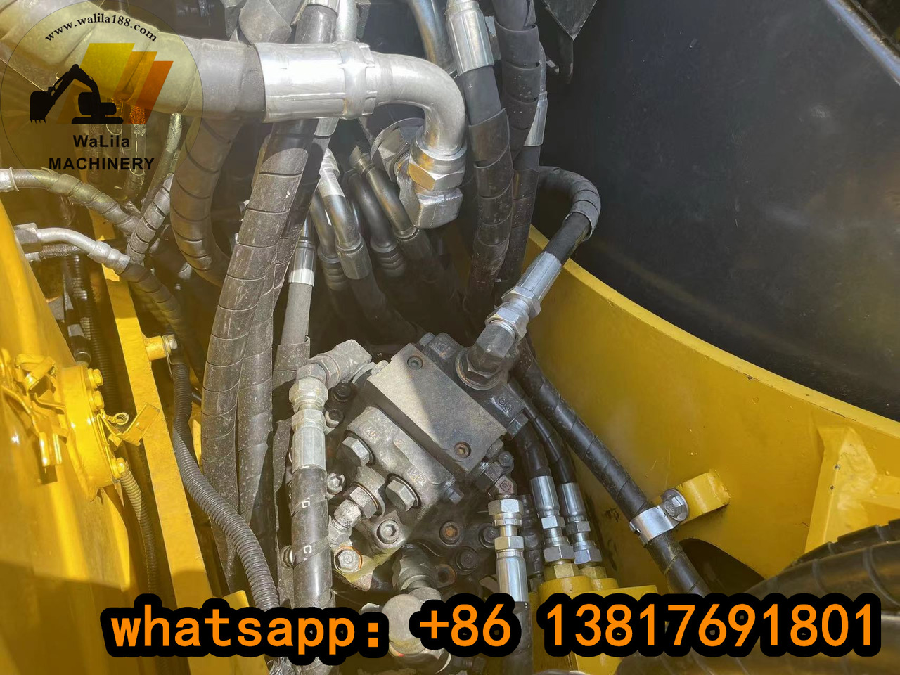 KOMATSU PC70-8 - Mini escavadeira: foto 4 KOMATSU PC70-8 - Mini escavadeira: foto 4