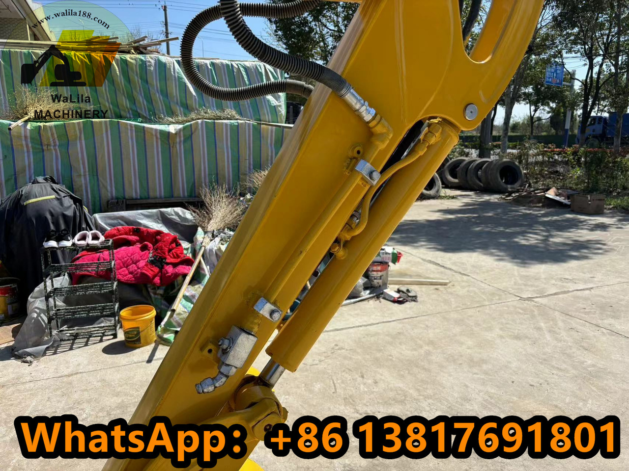 KOMATSU Pc35 - Mini escavadeira: foto 3 KOMATSU Pc35 - Mini escavadeira: foto 3