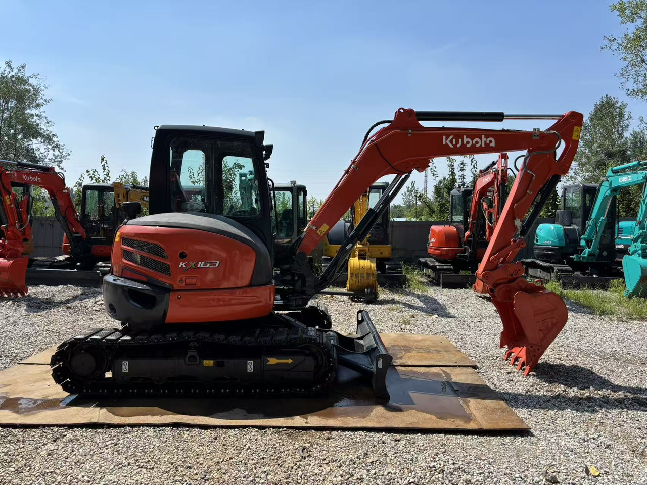 KUBOTA KX163-5 - Mini escavadeira: foto 1 KUBOTA KX163-5 - Mini escavadeira: foto 1