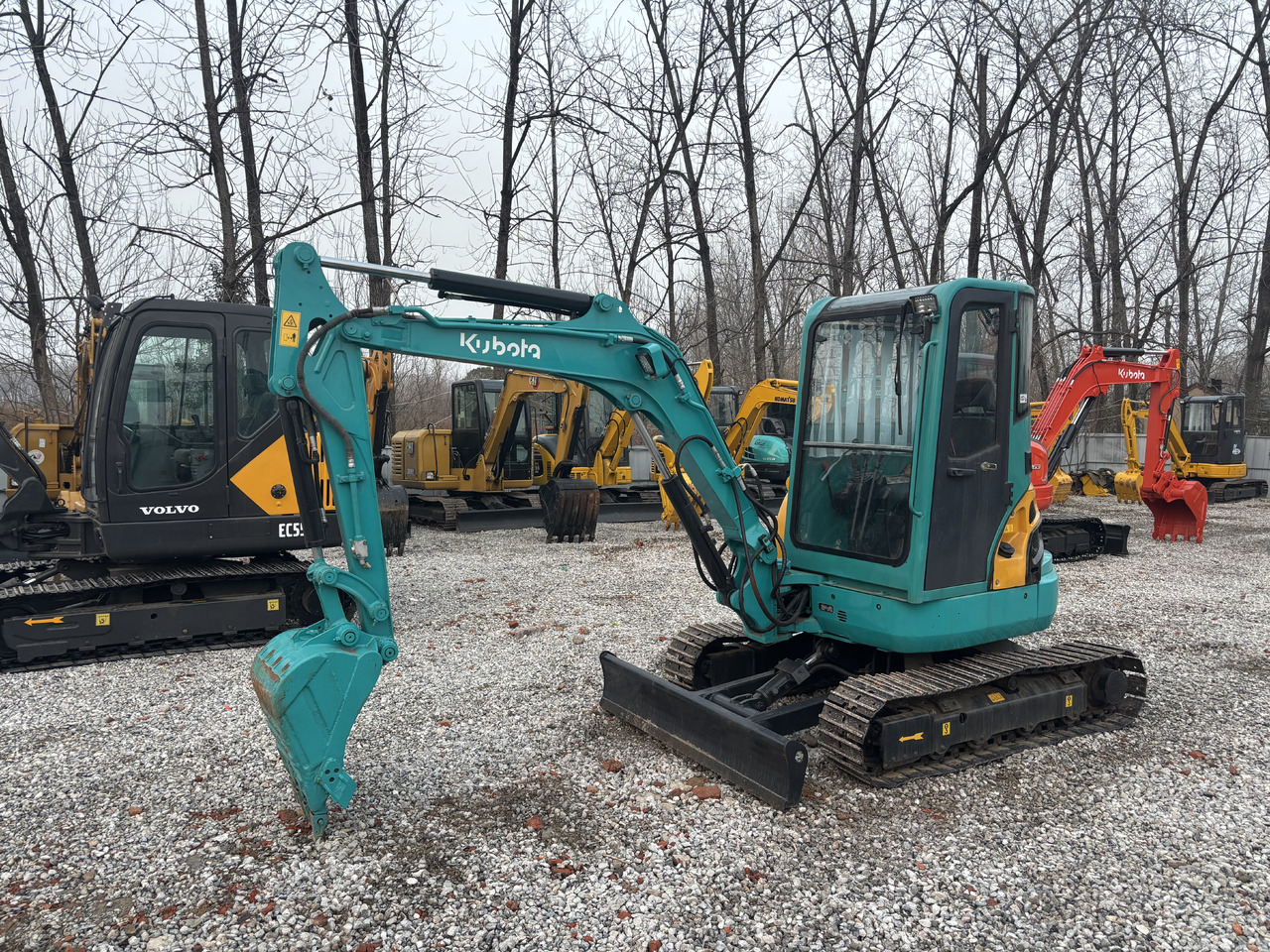 KUBOTA U35 - Mini escavadeira: foto 4 KUBOTA U35 - Mini escavadeira: foto 4