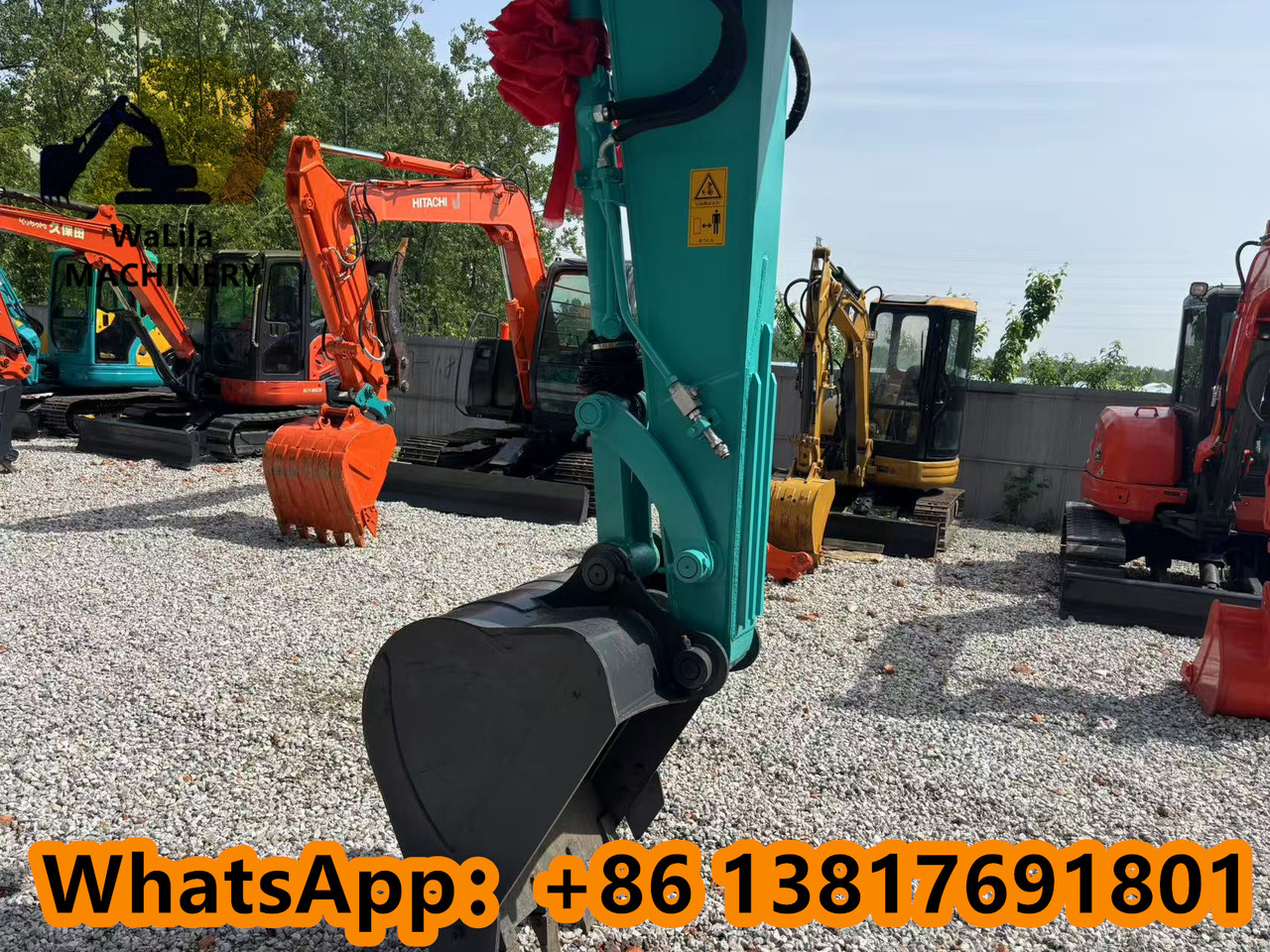 Kobelco SK 75 KOBELCO SK75-8 - Mini escavadeira: foto 2 Kobelco SK 75 KOBELCO SK75-8 - Mini escavadeira: foto 2