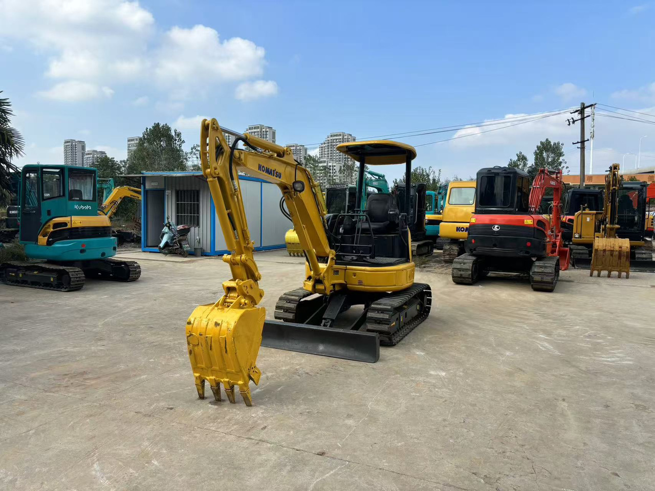 Komatsu Komatsu 20, Komatsu 20 - Mini escavadeira: foto 5 Komatsu Komatsu 20, Komatsu 20 - Mini escavadeira: foto 5