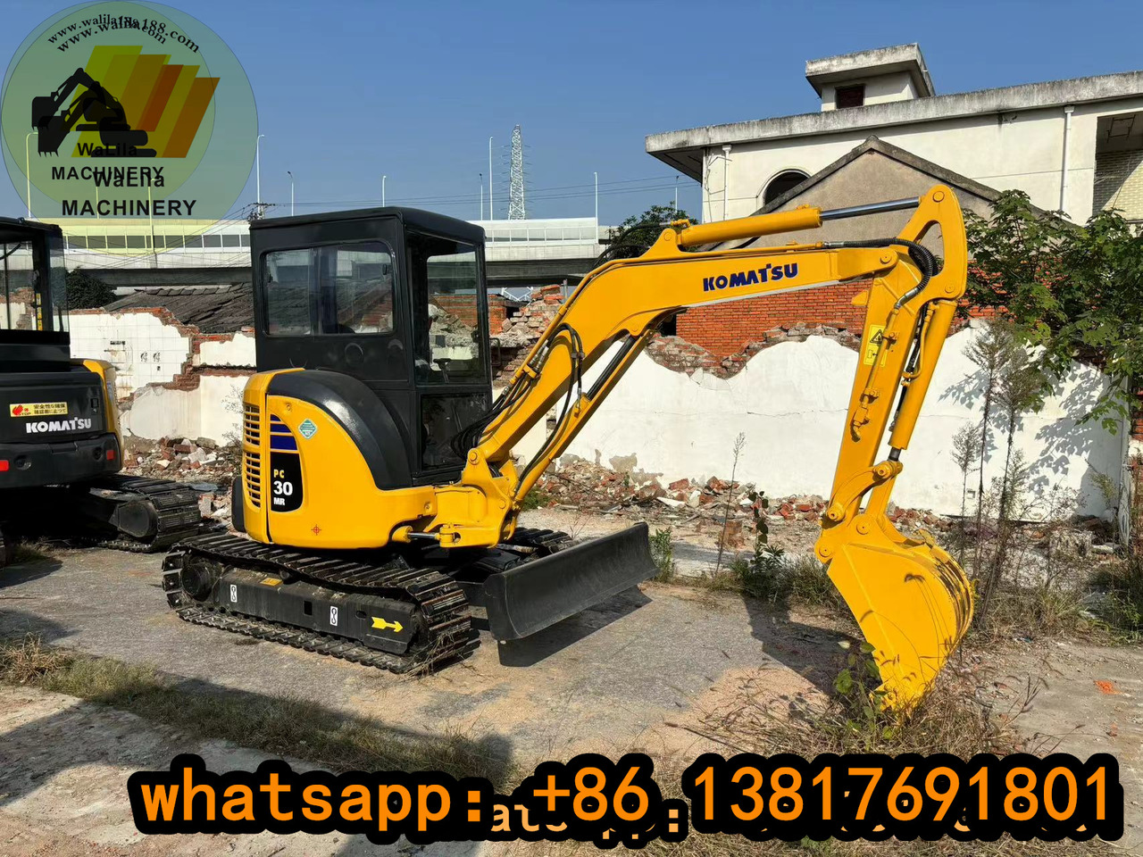 Komatsu PC 30 MR-3 Komatsu 30, Komatsu 35-3 - Mini escavadeira: foto 1 Komatsu PC 30 MR-3 Komatsu 30, Komatsu 35-3 - Mini escavadeira: foto 1