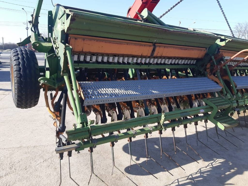 Amazone D8-60 Super - Semeadeira: foto 3 Amazone D8-60 Super - Semeadeira: foto 3