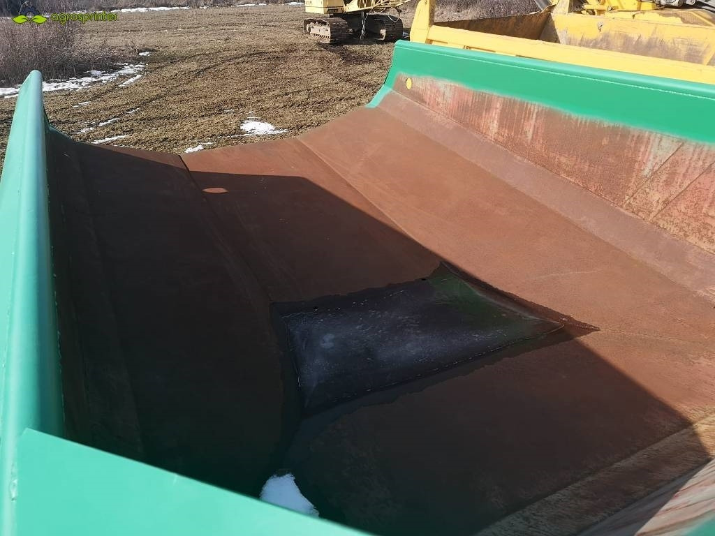 Caminhão fora de estrada nuevo Belaz 75051: foto 8