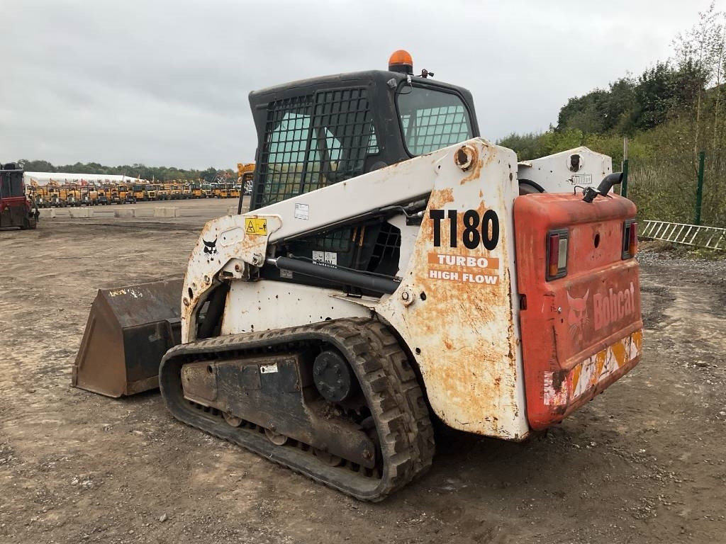 Bobcat T 180 - Mini carregadeira: foto 3 Bobcat T 180 - Mini carregadeira: foto 3