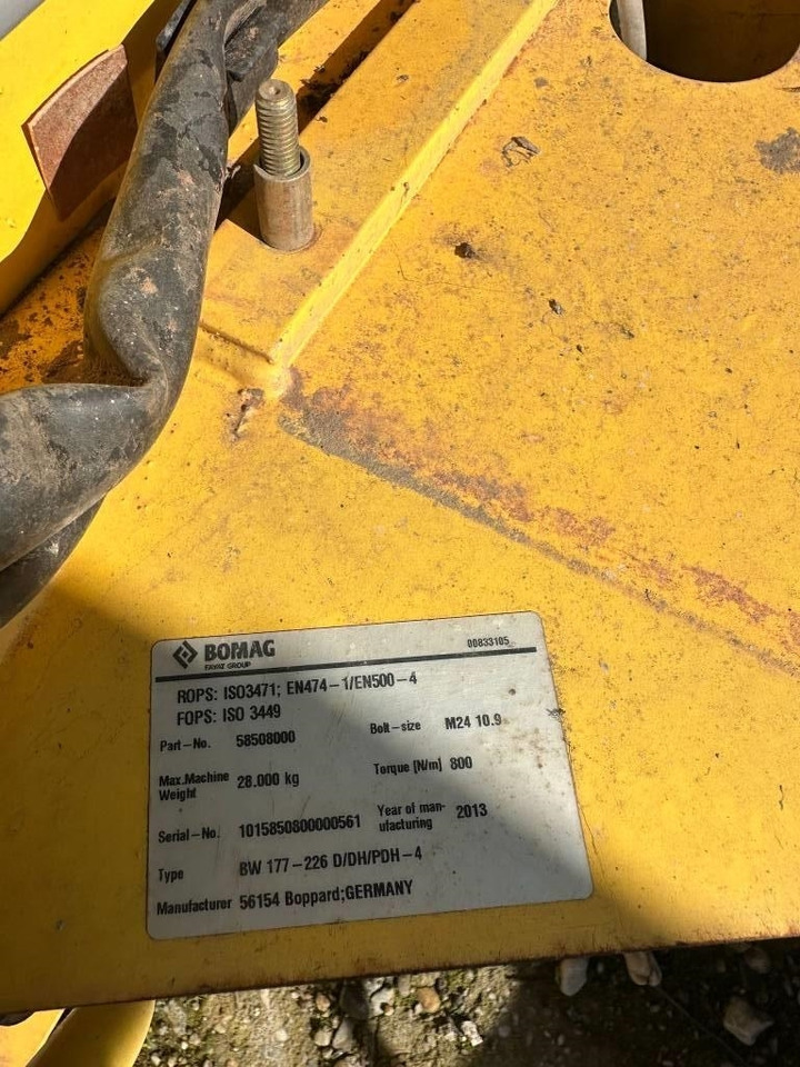 Bomag BW 177-226 D/DH CABIN - Cabine de Máquina de construção: foto 4 Bomag BW 177-226 D/DH CABIN - Cabine de Máquina de construção: foto 4