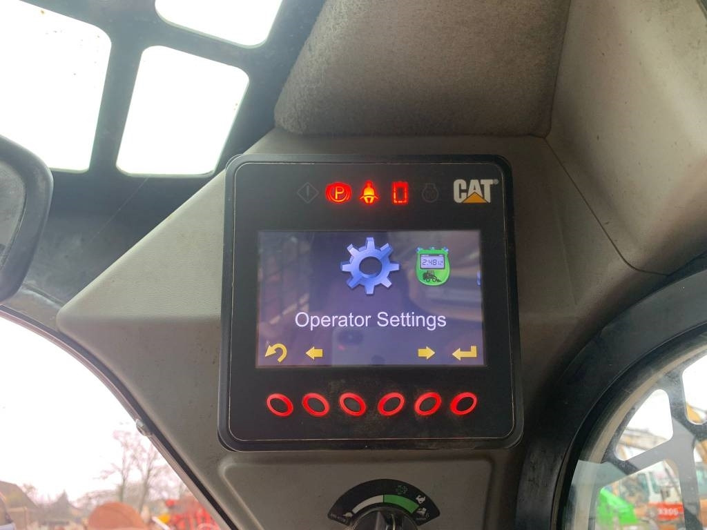 Mini carregadeira CAT 277 D: foto 10