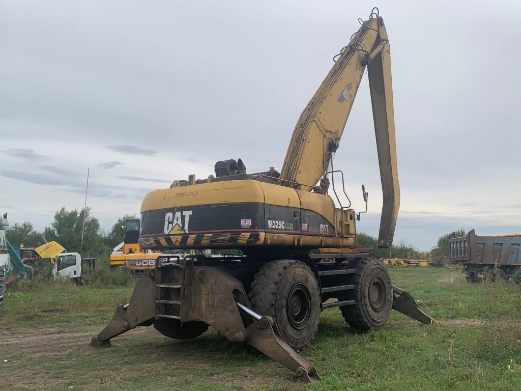 CAT M 325 C L MH - Manipulador de material: foto 4 CAT M 325 C L MH - Manipulador de material: foto 4