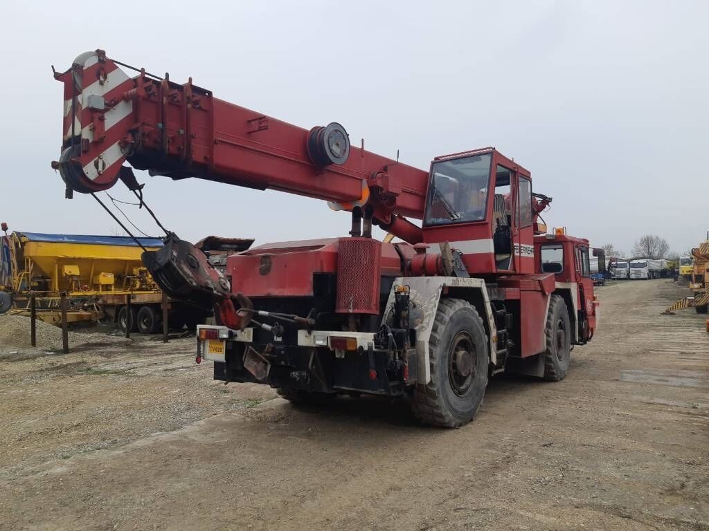 Faun RTF30 Faun RTF30 - Grua todo o terreno: foto 4 Faun RTF30 Faun RTF30 - Grua todo o terreno: foto 4