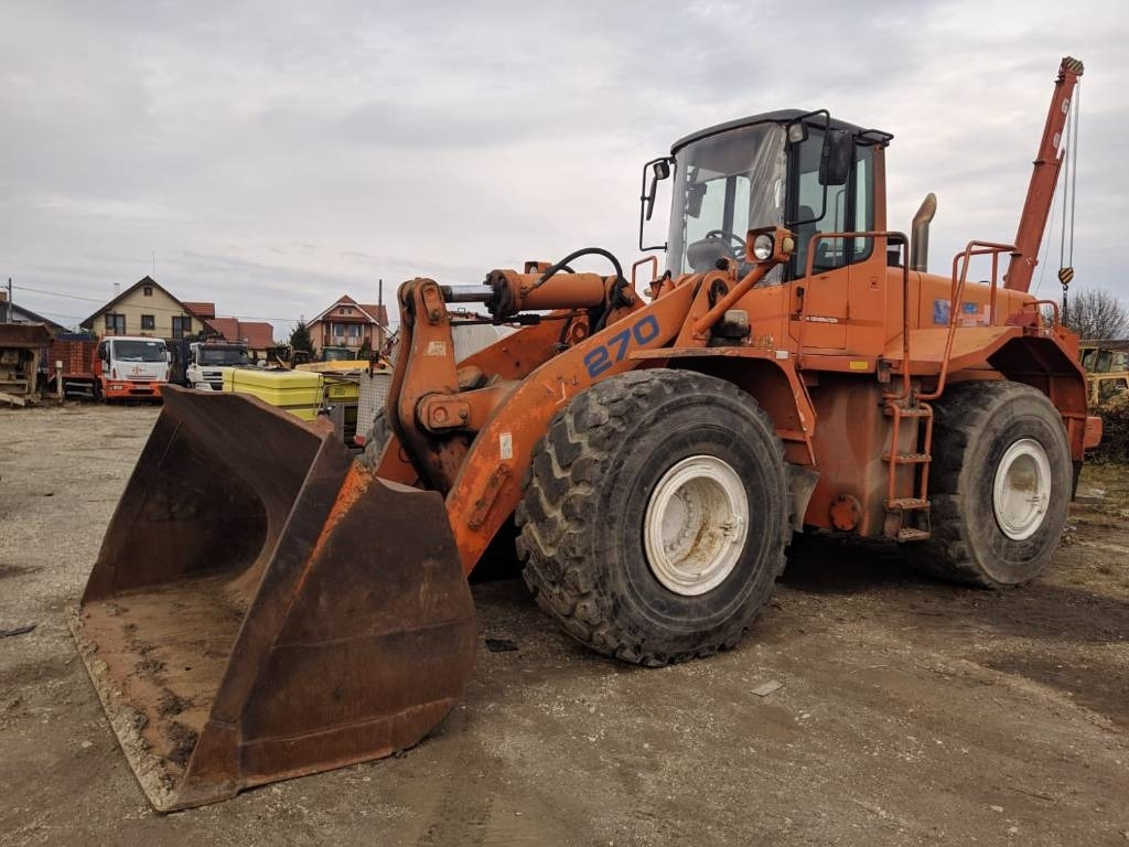 Fiat-Hitachi W 270 - Carregadeira de rodas: foto 4 Fiat-Hitachi W 270 - Carregadeira de rodas: foto 4