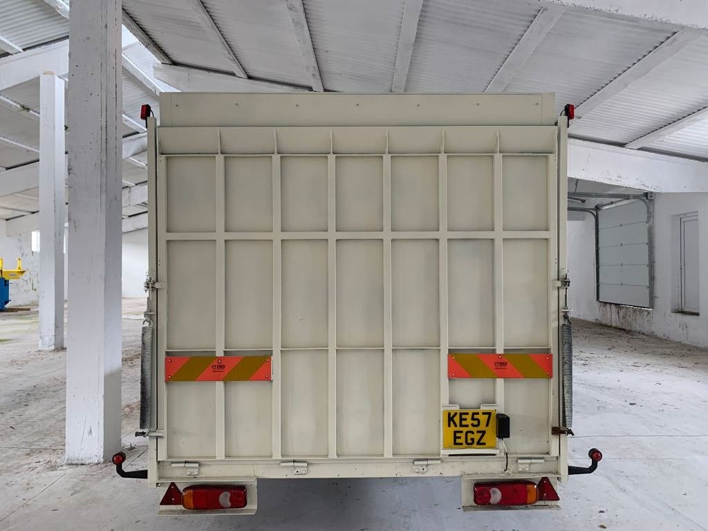 Caminhão tractor BE, Carrinha cabine dupla Iveco 3551: foto 13