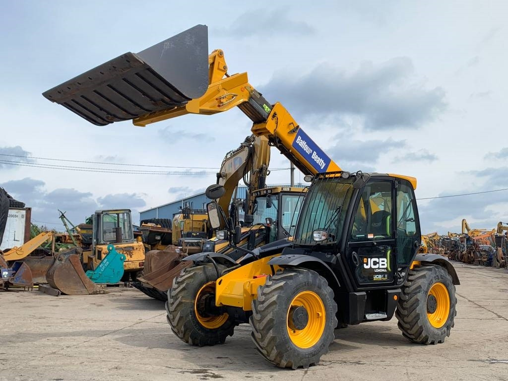 JCB 531-70 - Empilhador telescópico: foto 1 JCB 531-70 - Empilhador telescópico: foto 1
