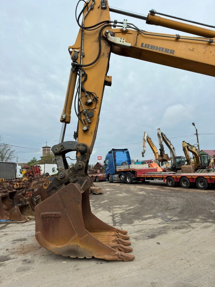 Locação de Liebherr R 934 C  Liebherr R 934 C: foto 7