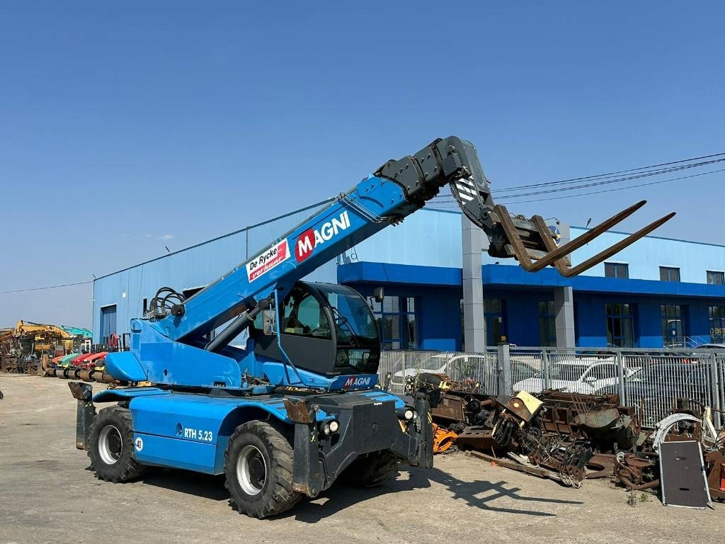 Magni RTH 5,23 - Empilhador telescópico: foto 4 Magni RTH 5,23 - Empilhador telescópico: foto 4
