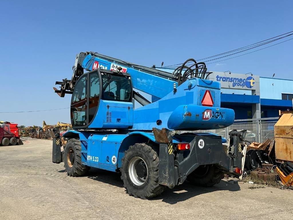 Magni RTH 5,23 - Empilhador telescópico: foto 3 Magni RTH 5,23 - Empilhador telescópico: foto 3