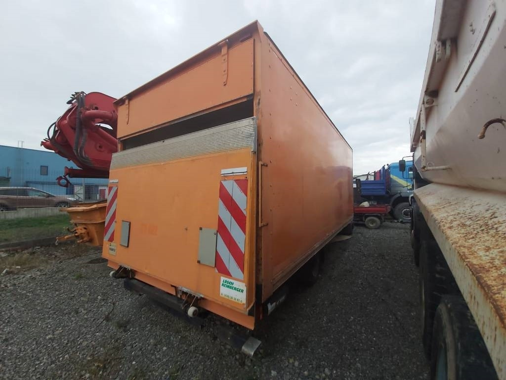 Mercedes-Benz 814D - Caminhão furgão: foto 4 Mercedes-Benz 814D - Caminhão furgão: foto 4