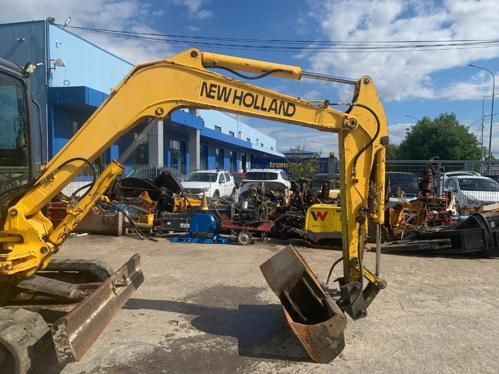 New Holland EH 45  - Mini escavadeira: foto 5 New Holland EH 45  - Mini escavadeira: foto 5