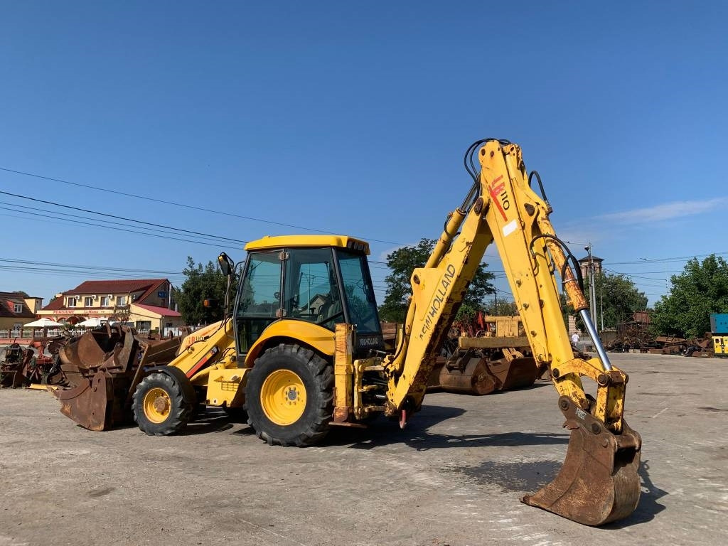 New Holland LB 110-4 PT - Retroescavadeira: foto 3 New Holland LB 110-4 PT - Retroescavadeira: foto 3