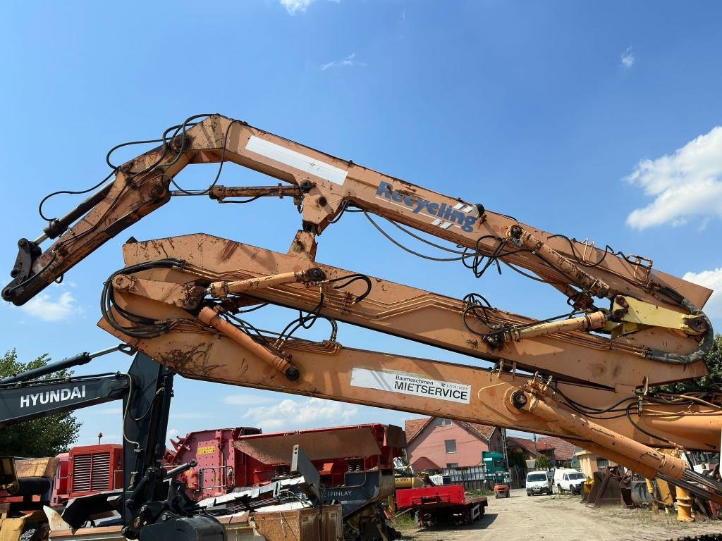 Nobas UB1236 - Escavadeira de demolição: foto 2 Nobas UB1236 - Escavadeira de demolição: foto 2