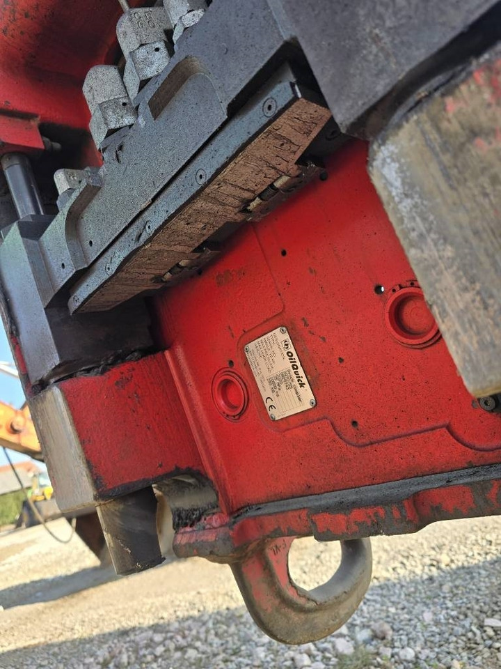 OilQuick OQ70-55 Quick Coupler - Acoplamento rápido: foto 2 OilQuick OQ70-55 Quick Coupler - Acoplamento rápido: foto 2