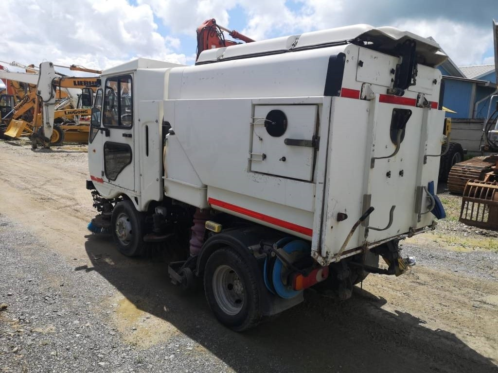 Scarab Minor VM - Varredora urbana: foto 3 Scarab Minor VM - Varredora urbana: foto 3